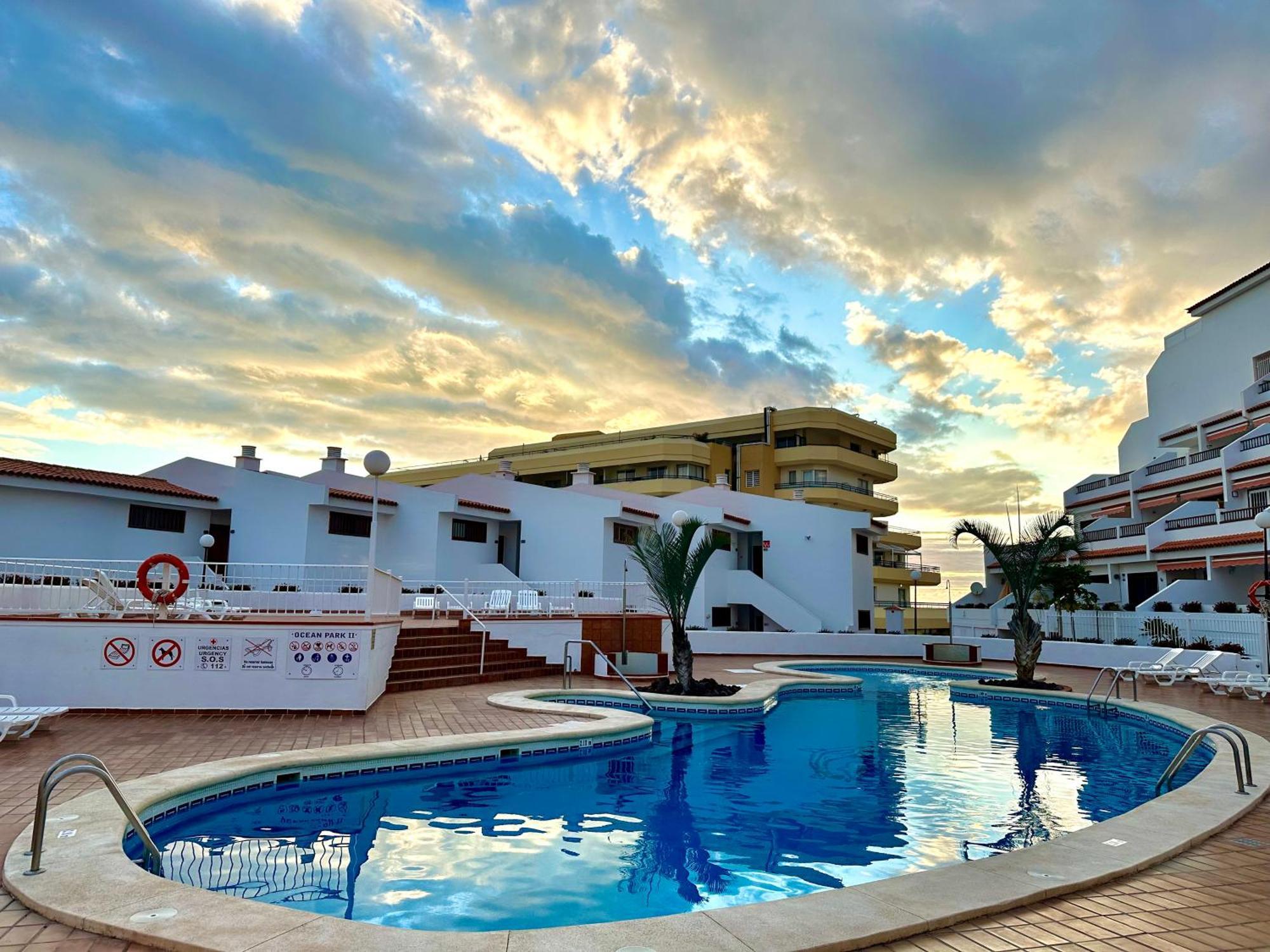 Apartment In Ocean Park, Costa Adeje, Tenerife Exteriör bild